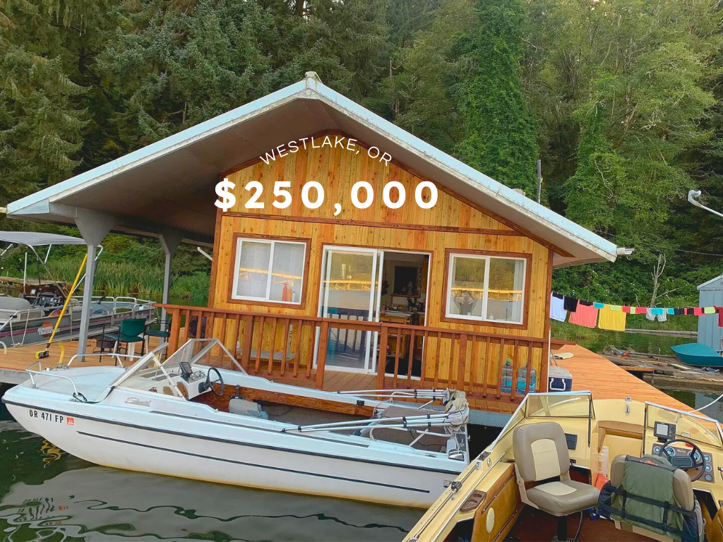 Floating Lakefront Home in Westlake, OR – $250,000