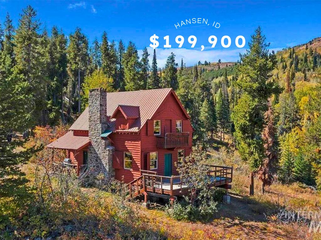 Off-Grid Hideaway in Hansen, ID – $199,900