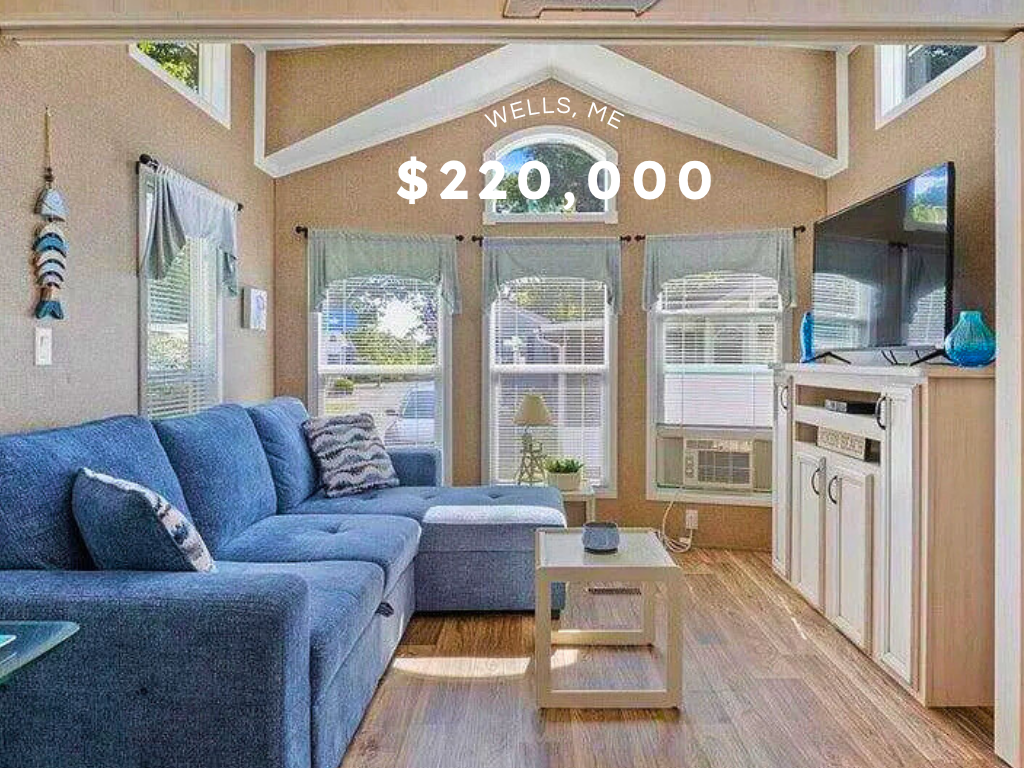 Cozy Seasonal Condo Near Moody Beach in Wells, ME – $220,000