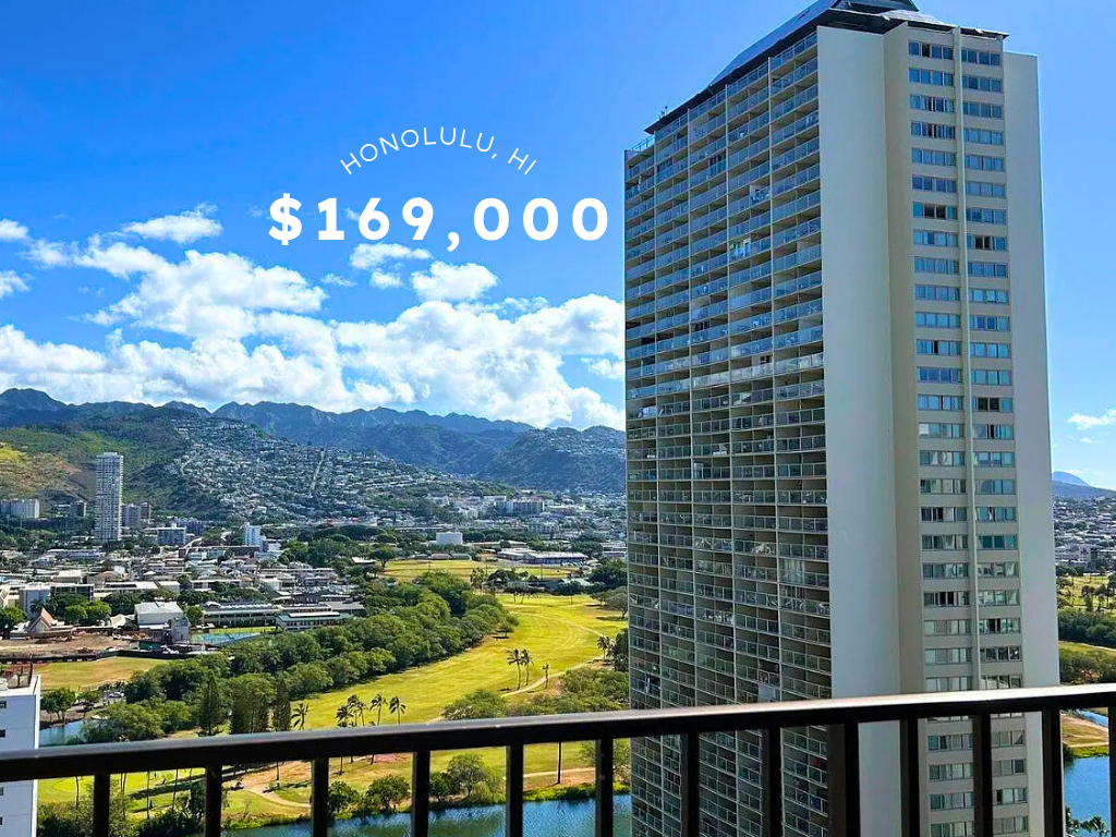 Condo with Ocean and Diamond Head Views in Honolulu, HI – $169,000